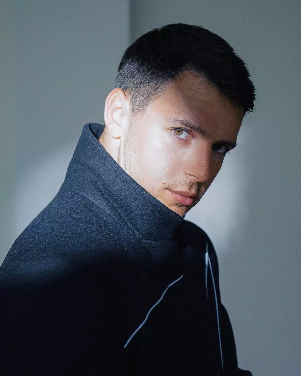Dima, Commercial Coach bei Elite Dance Studio